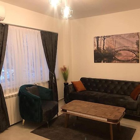 Blue Sky Apartment Skopje Bagian luar foto