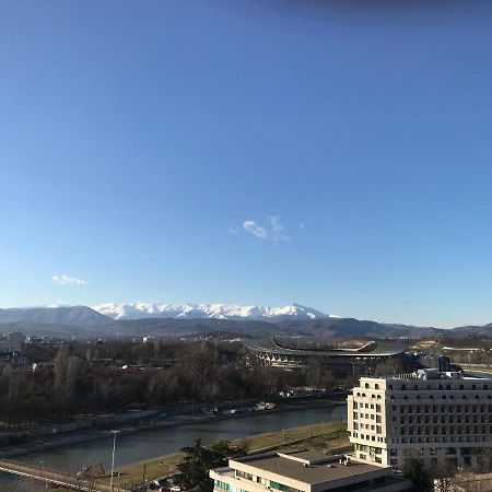 Blue Sky Apartment Skopje Bagian luar foto