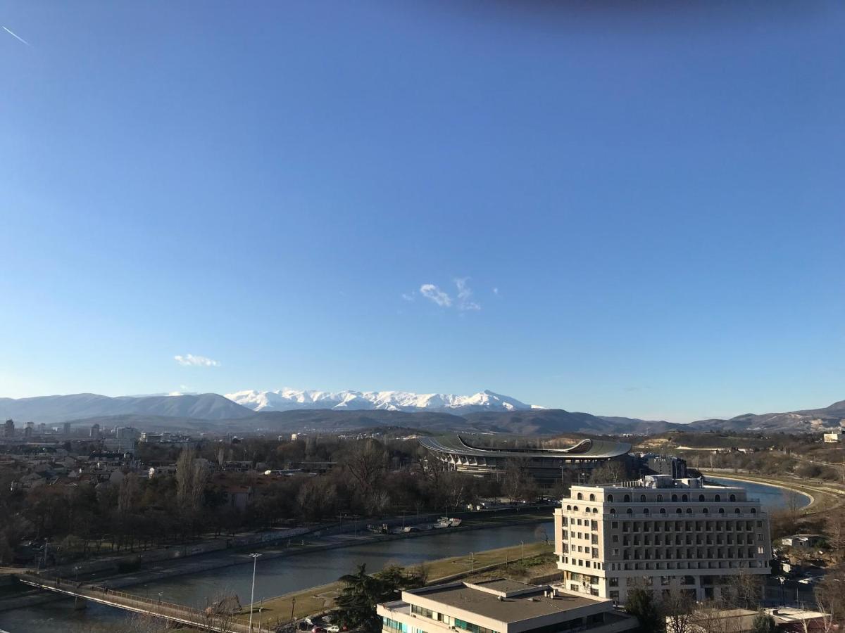 Blue Sky Apartment Skopje Bagian luar foto
